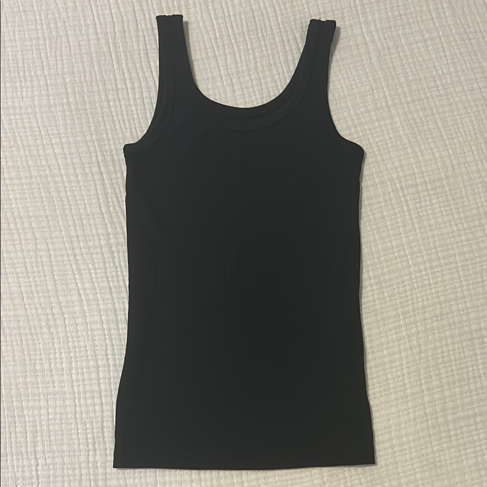 Black Ribbed Tank Aerie